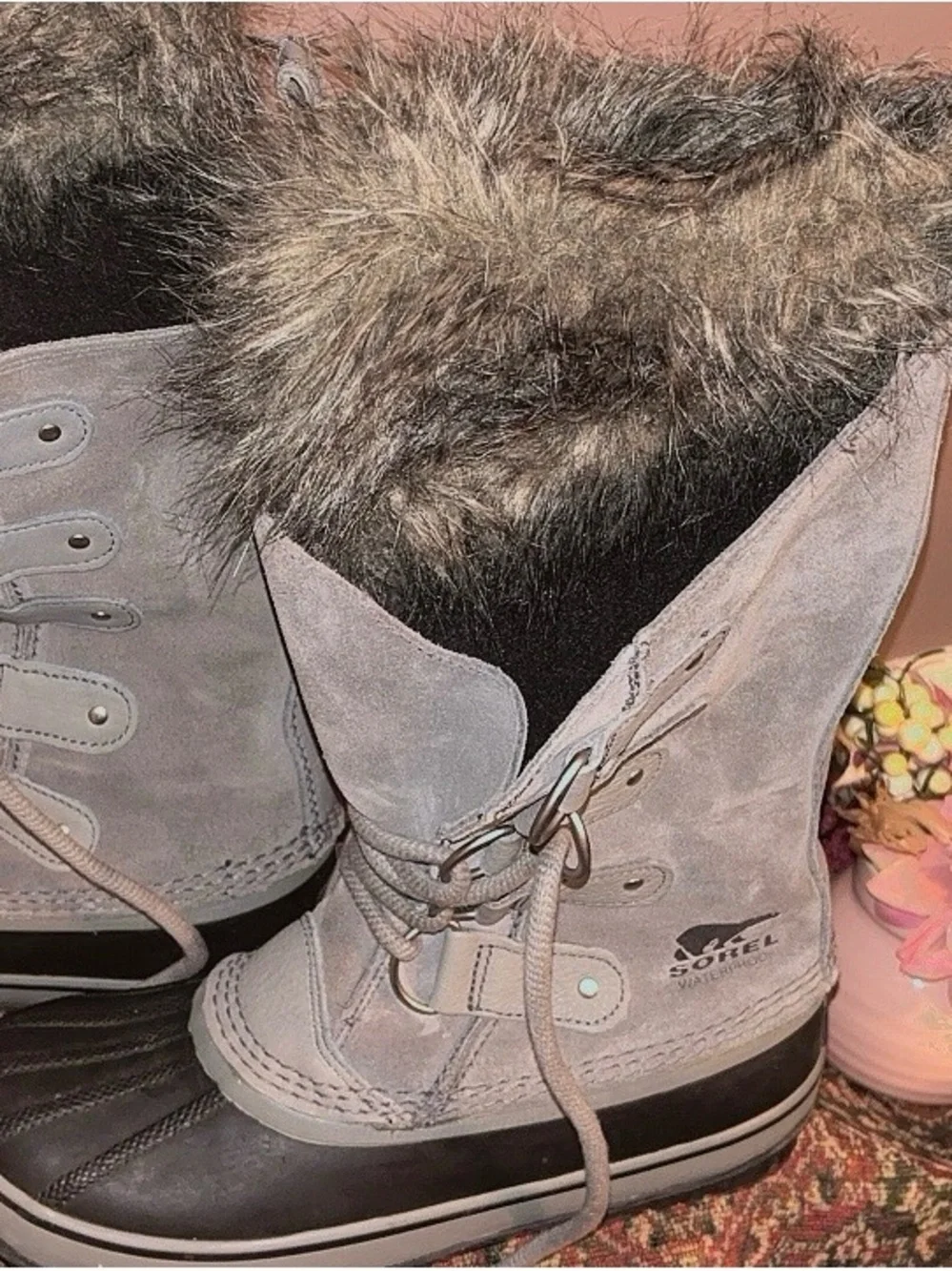 Sorel Gray Suede & Black Rubber w/ Removable Faux Fur-Trim Lace-Up Winter Boots